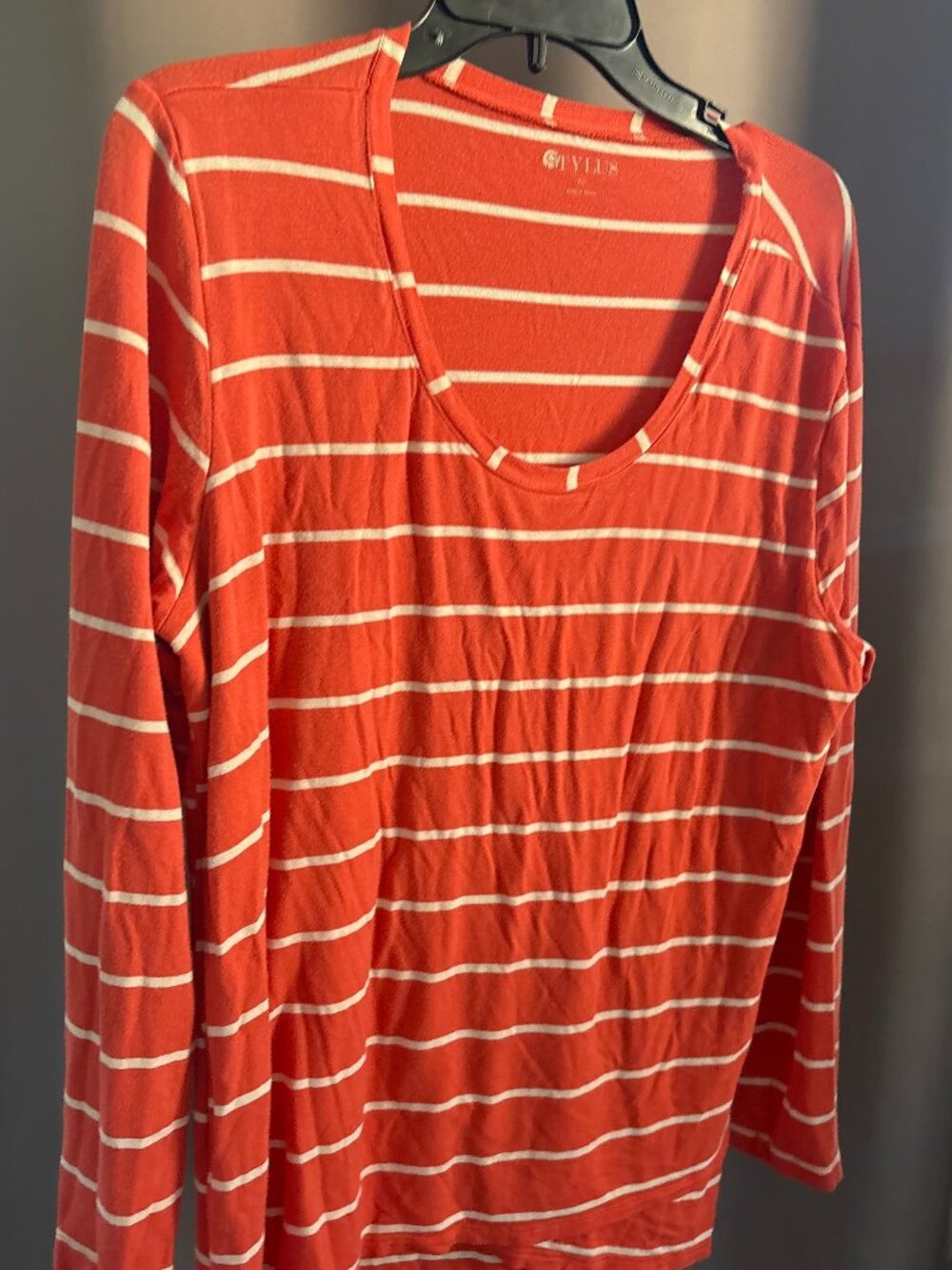 Stylus Coral Orange Striped Long Sleeve Scoop Neck Crossover Hem Tee XL
